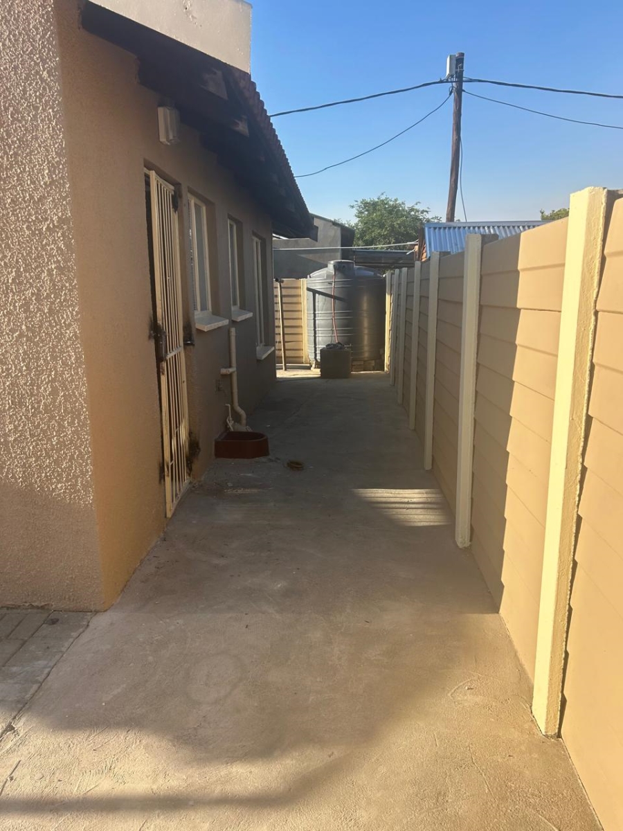 2 Bedroom Property for Sale in Boitekong North West
